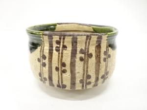 作家物　織部　茶碗